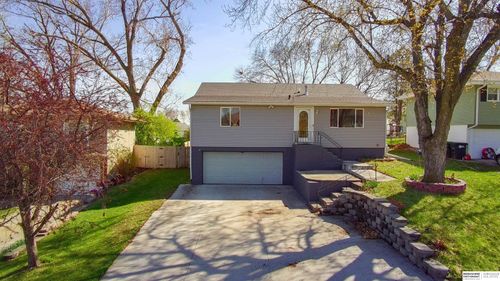 15179 Jefferson St, Omaha, NE, 68137-3847 | Card Image