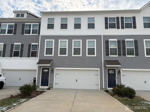 10 Stanton Rd, Mount Holly, NJ, 08060-1398 | Card Image