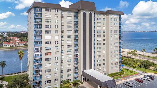 201-5220 Brittany Dr S, ST PETERSBURG, FL, 33715-1519 | Card Image