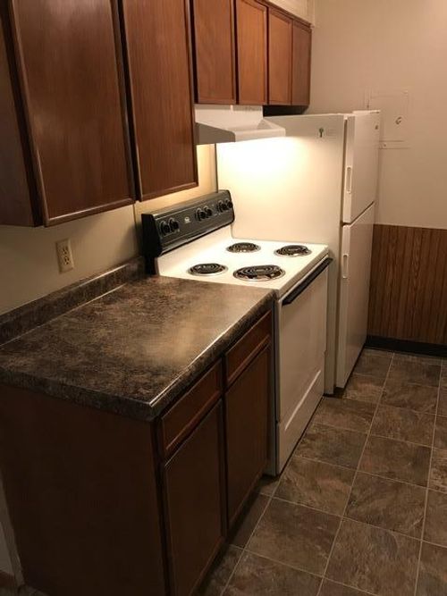 107 3rd Ave S, Sauk Rapids, MN, 56379-1248 | Card Image