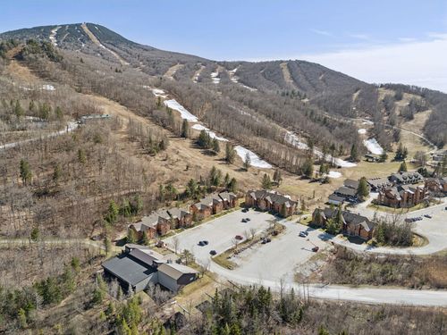 203-57 Alpine Dr, Killington, VT, 05751-9104 | Card Image