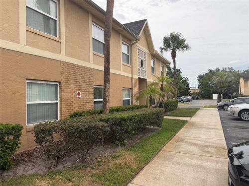 1-9800 Turf Way, Orlando, FL, 32837 | Card Image