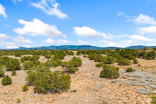 27 Paintbrush Circle, Santa Fe, NM, 87506 | Card Image