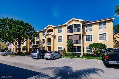 apt-318-4700 Saint Croix Ln, NAPLES, FL, 34109-3555 | Card Image