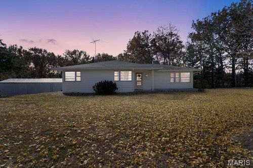 5297 Brighton Bunker Hill Rd, Brighton, IL, 62012-2804 | Card Image