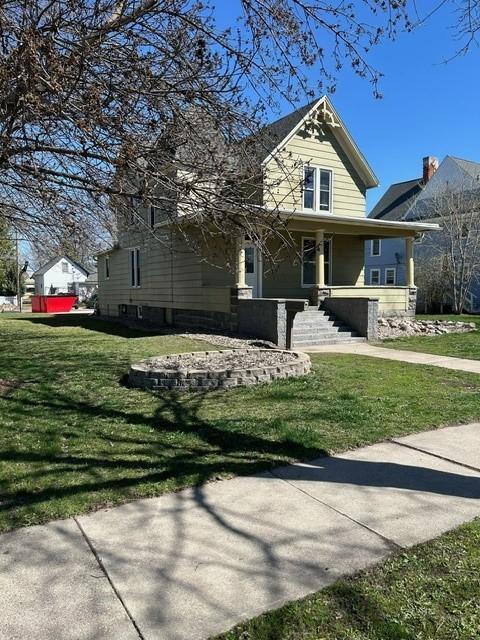 5th St, Redwood Falls, MN 56283