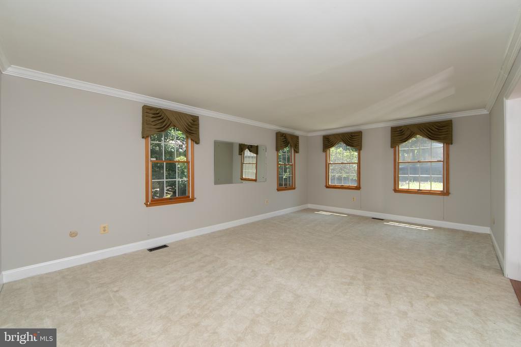 Residential in VOORHEES 5