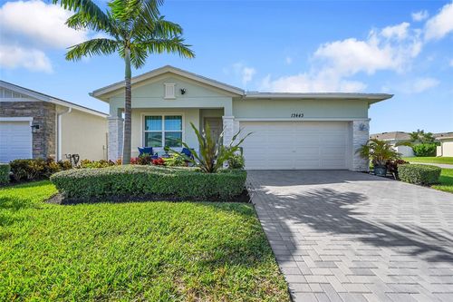 13443 Noble Dr, Delray Beach, FL, 33484-1316 | Card Image