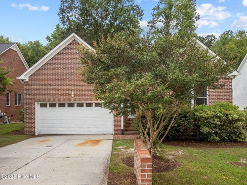 113 Windy Pt, Sneads Ferry, NC, 28460-7570 | Card Image