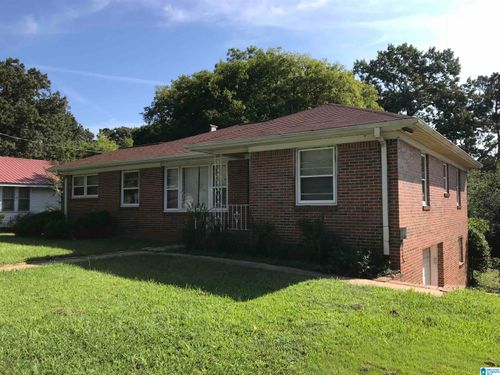 204 3rd Ave, MIDFIELD, AL, 35228-2633 | Card Image