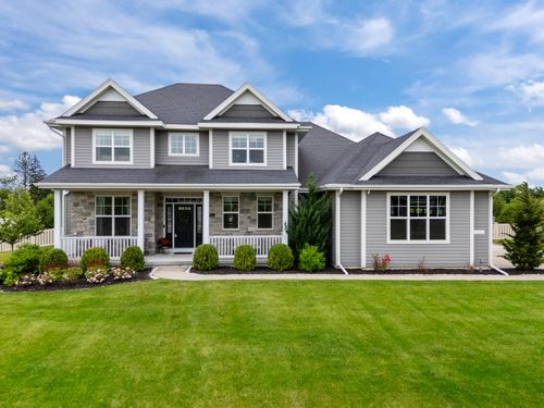 7845 W Mourning Dove Ln, Mequon, WI, 53097-1203 | Card Image