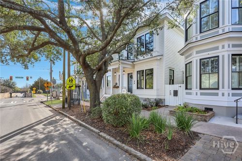 547 E Gwinnett St, savannah, GA, 31401-5812 | Card Image