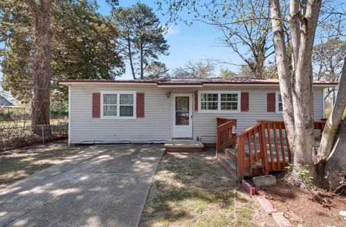 1623 Dixie Street, Benton, AR, 72015 | Card Image