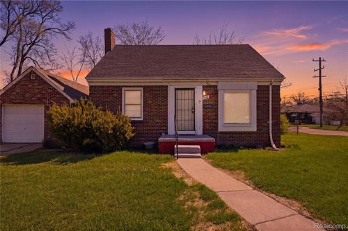 5900 Cadieux Rd, Detroit, MI, 48224-2004 | Card Image