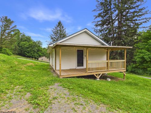 38 Rabish Ln, Fairmont, WV, 26554-4888 | Card Image