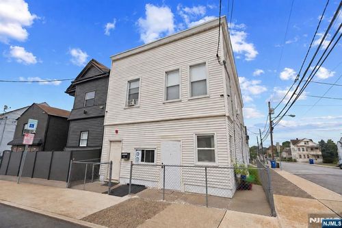 54 Genessee Ave, Paterson, NJ, 07503-1407 | Card Image