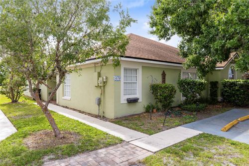 1076 Universal Rest Pl, KISSIMMEE, FL, 34744-5134 | Card Image