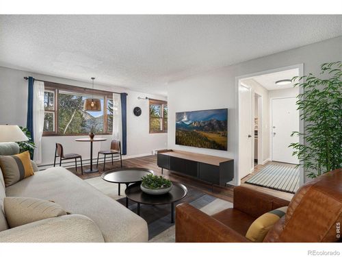 g1-1111 Fairway Club Cir, Estes Park, CO, 80517-7458 | Card Image