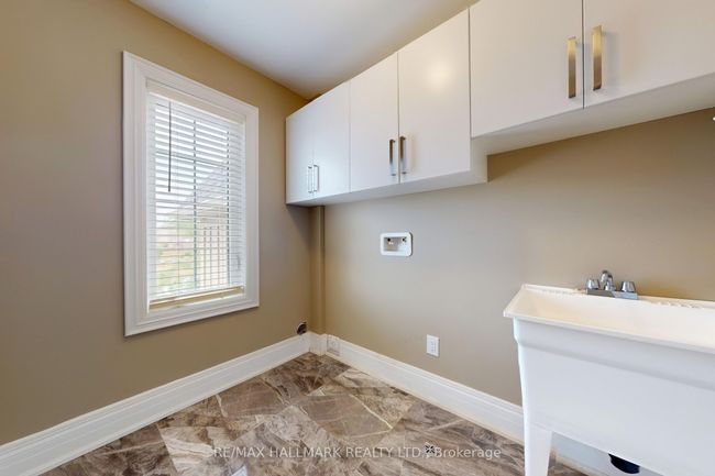 61 Mcisaac Dr, House other with 5 bedrooms, 3 bathrooms and 2 parking in Springwater ON | Image 43