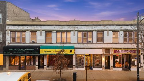 3740-46 W Fullerton Ave, Chicago, IL, 60647-8001 | Card Image