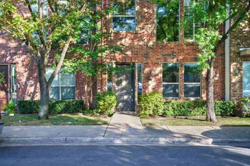 2706 Floyd St, Dallas, TX, 75204-5906 | Card Image