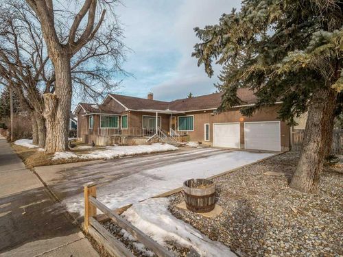 105 2nd Avenue Nw, Milk River, AB, T0K1M0 | Card Image