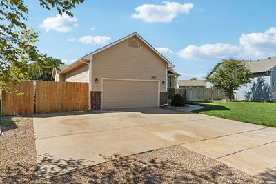 10605 W Lamp Cir, House other with 4 bedrooms, 3 bathrooms and null parking in Wichita KS | Image 3