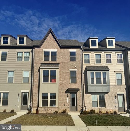 3511 Saint Robin Ln, BOWIE, MD, 20716-3735 | Card Image
