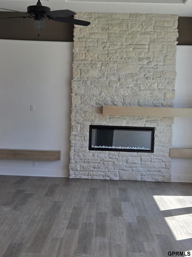 7710 S 198 Th Ave, House other with 3 bedrooms, 2 bathrooms and 3 parking in Gretna NE | Image 6