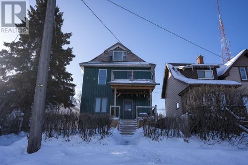 507 Van Norman St, Thunder Bay, ON, P7A4E3 | Card Image
