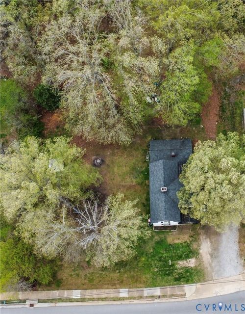 1016 Court St, Victoria, VA, 23974-9476 | Card Image