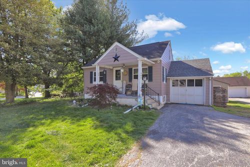 3810 Humpton Rd, DOWNINGTOWN, PA, 19335-2128 | Card Image