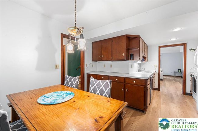1411 Linden St, Townhouse with 3 bedrooms, 4 bathrooms and null parking in BETHLEHEM PA | Image 8