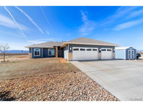 2581 Greenhorn View Dr, Pueblo, CO, 81007-3308 | Card Image