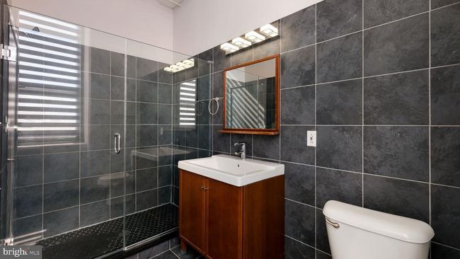 UNIT-910 - 2200 Arch St, Condo with 2 bedrooms, 2 bathrooms and null parking in PHILADELPHIA PA | Image 12