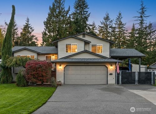 9929 40th Pl Se, Lake Stevens, WA, 98258-5743 | Card Image