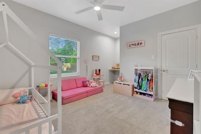 Secondary Bedroom 1 | Image 37