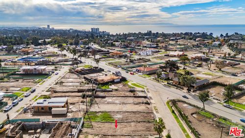 846 Fiske St, Pacific Palisades, CA, 90272-3839 | Card Image