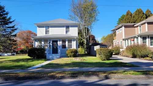 57 Ocean View Ave, Mystic, CT, 06355-2211 | Card Image