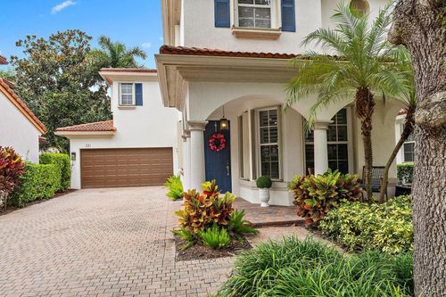 331 October St, Palm Beach Gardens, FL, 33410-1547 | Card Image