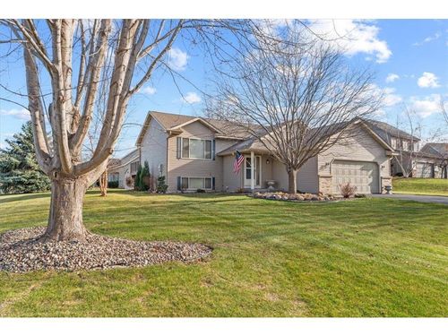 2528 Shannon Court, Hudson, WI, 54016 | Card Image