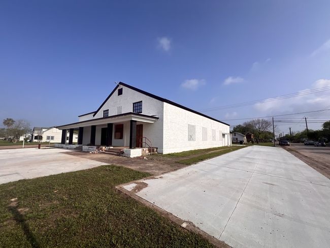 502 W 4 Th St, Home with 0 bedrooms, 0 bathrooms and null parking in Freeport TX | Image 14