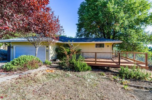 1505 Casteel Dr, Willits, CA, 95490-8304 | Card Image
