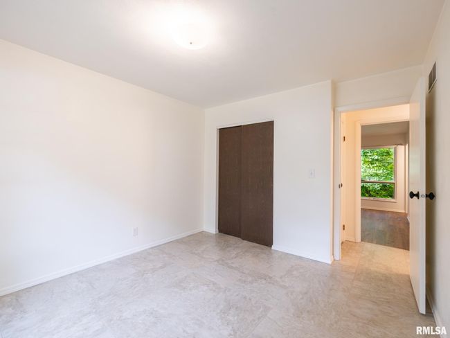 743 W Wonderview Dr, House other with 3 bedrooms, 2 bathrooms and null parking in Dunlap IL | Image 35