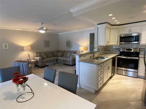 1039-1039 Berkshire B, Deerfield Beach, FL, 33442-3332 | Card Image