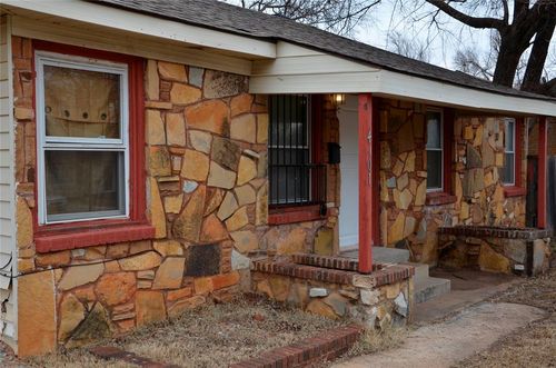 4101 Se 11th St, Del City, OK, 73115-2215 | Card Image