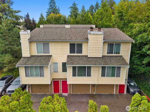 b6-11802 98th Ave Ne, Kirkland, WA, 98034-4234 | Card Image
