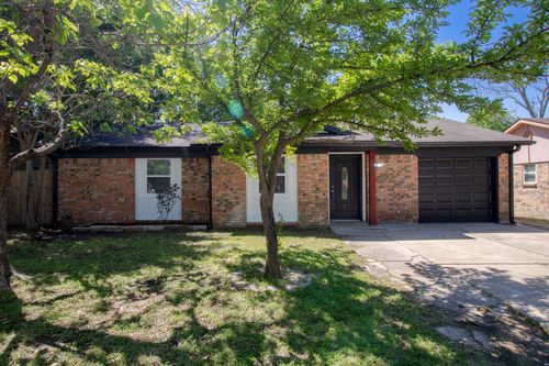 12308 Queen Dr, Balch Springs, TX, 75180-2940 | Card Image