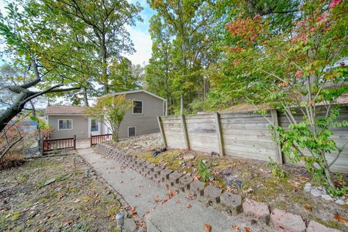 209 North Dr, Brooklyn, MI, 49230-8910 | Card Image