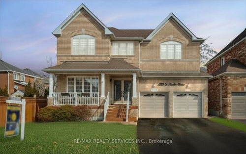4829 St Martin Mews, Mississauga, ON, L5M7J9 | Card Image